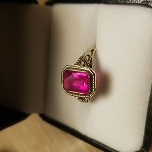 Vintage 1860s Gold Filigree Pink Glass ring